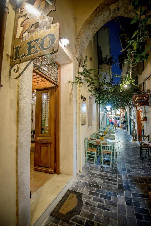 Leo Hotel , Rethymno