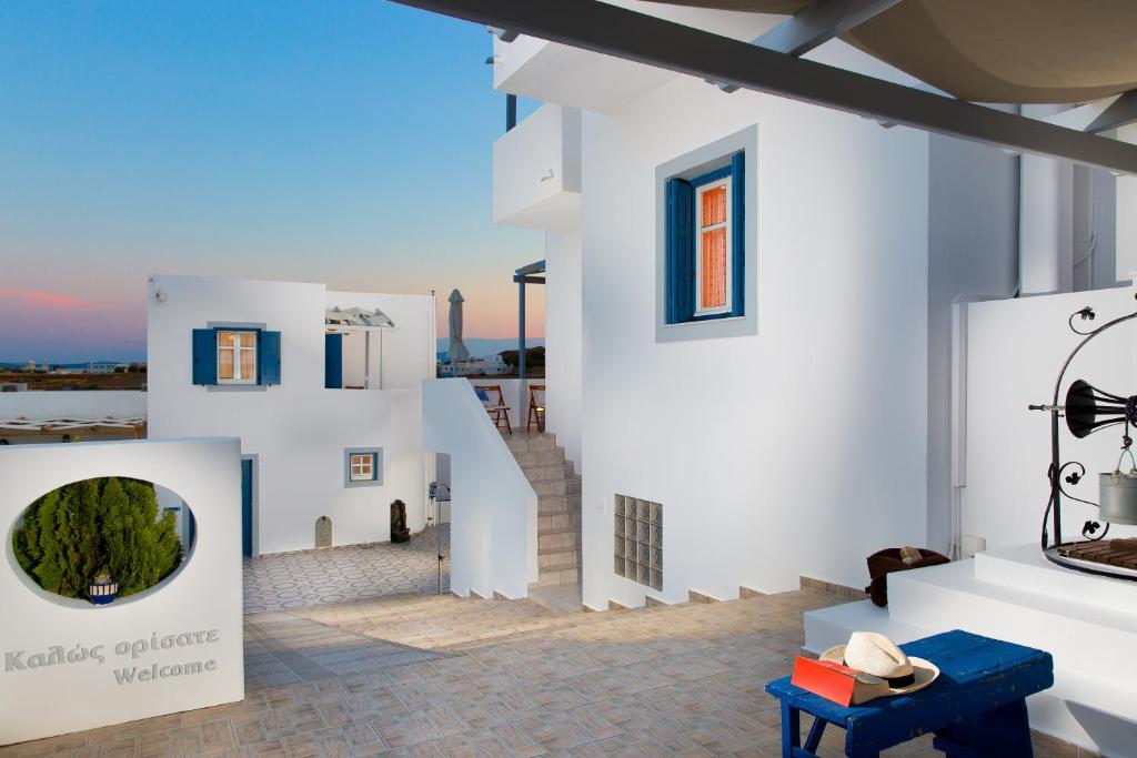 Vira Vivere Houses , Plaka Milou , Milos