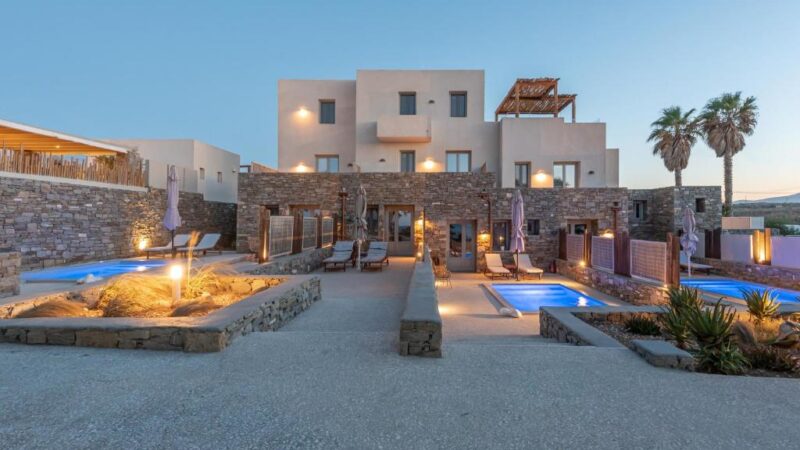 Paros Comfy Suites